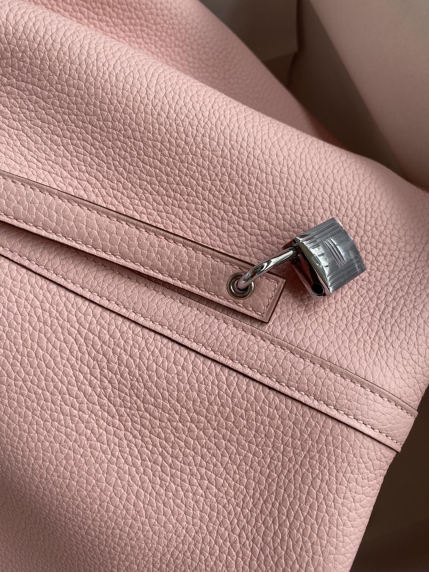 Hermes Picotin Lock 22 Bag In Pink Clemence Leather